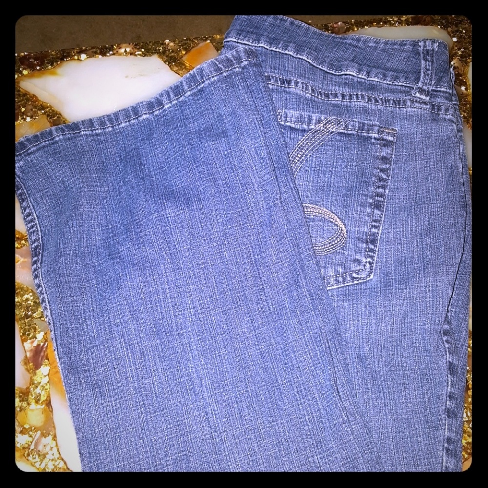 Lee Riders Mid Rise Bootcut